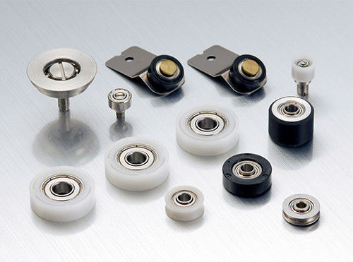 625 高摩擦性プラスチックボールベアリング U型ゴムベアリングシール型 ZZ 5*16*5mm