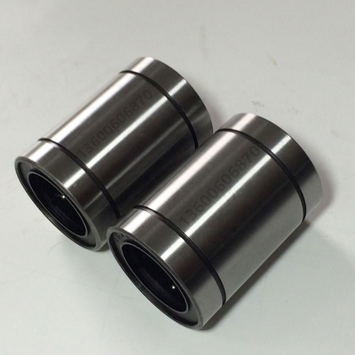 P6 LM8UU 線形ブッシング 8mm CNC線形ボールベアリング 棒 ラインレール 線形シャフト部品