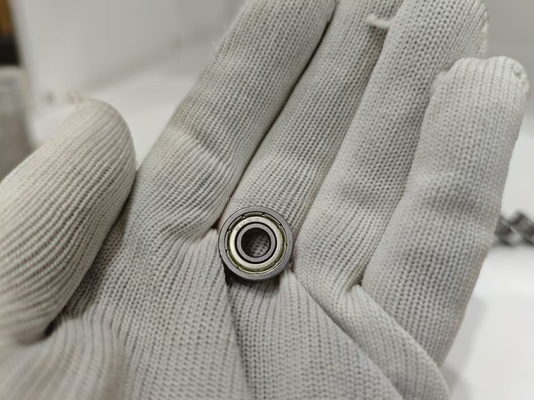 1 8 mm 穴の大きさ P0 P6 P5 P4 P2 精度評価 単列深溝球軸承 608zz