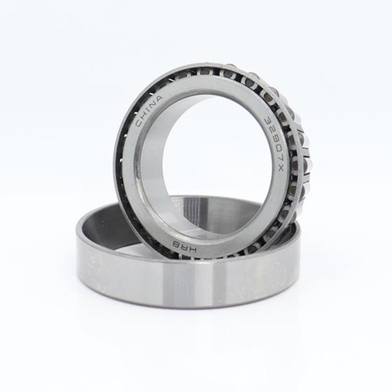 32004JR 20*42*15mm 精密設計で最適性能のために設計された角型ロールベアリング